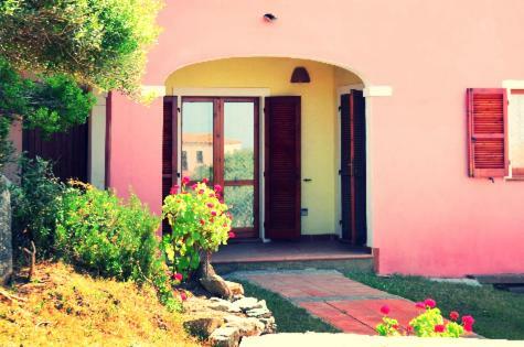 Apartmán Da Mario E Maria Aglientu Exteriér fotografie